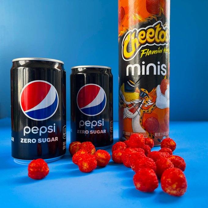 Пепси зеро. Pepsi zero sugar. пепси зеро серая.