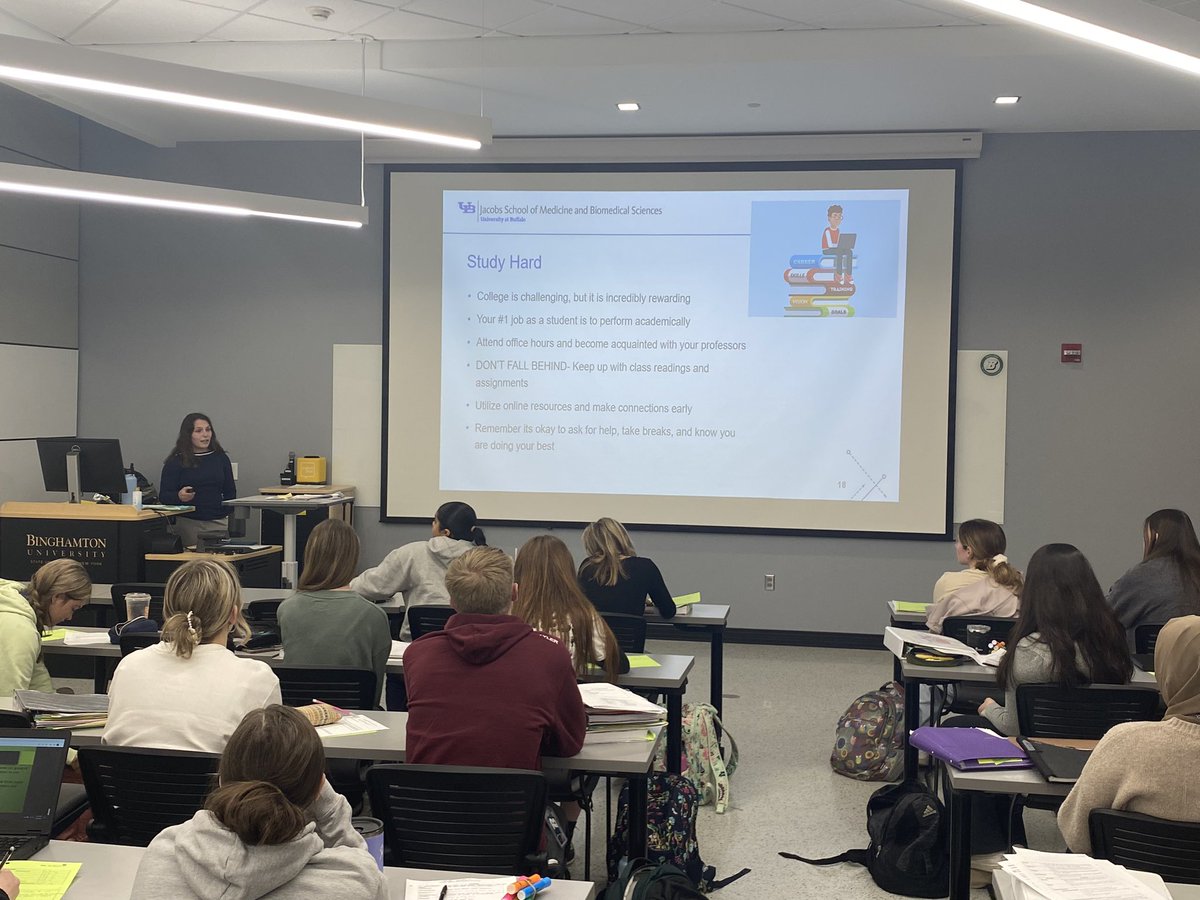 BtNVHealth's tweet photo. Class of 2018 alumna, Alaina Carman, spoke to current students this week about the pathway to medical school &amp; her personal experiences. Thanks &amp; congrats on your MA degree &amp; acceptance into UB med school! @BtNewVisions @CVCSDWarriors @HCSHORNETS https://t.co/jJ6yB5IW55