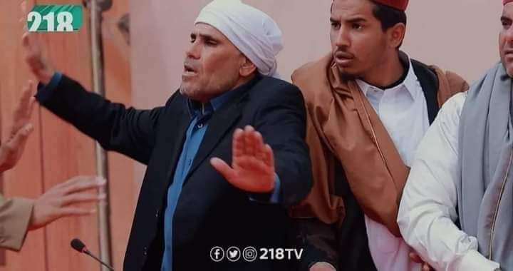 AchrfAli2's tweet photo. غير بشواش بس
الجماعة اللي عطو فلوس بكرة يصيمو و جماعة الحبوب بكرة يعيدو .هههههه https://t.co/ZSTLOBErA9