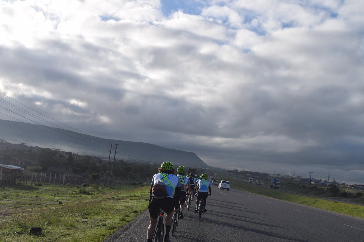 drbimalkhadka's tweet photo. IPPNW BIKETOUR KENYA 2023
Day 1: 122 km (#Nairobi to #Emali). During our ride, We engaged with the municipal manager (Mayor) of Emali,locals and students.
#ippnwbiketour2023
#ippnwbiketourkenya2023
#bikeforban
#healththroughpeace
#breakthechain
#disarmament
#climatecrisis https://t.co/315mRvPKyo