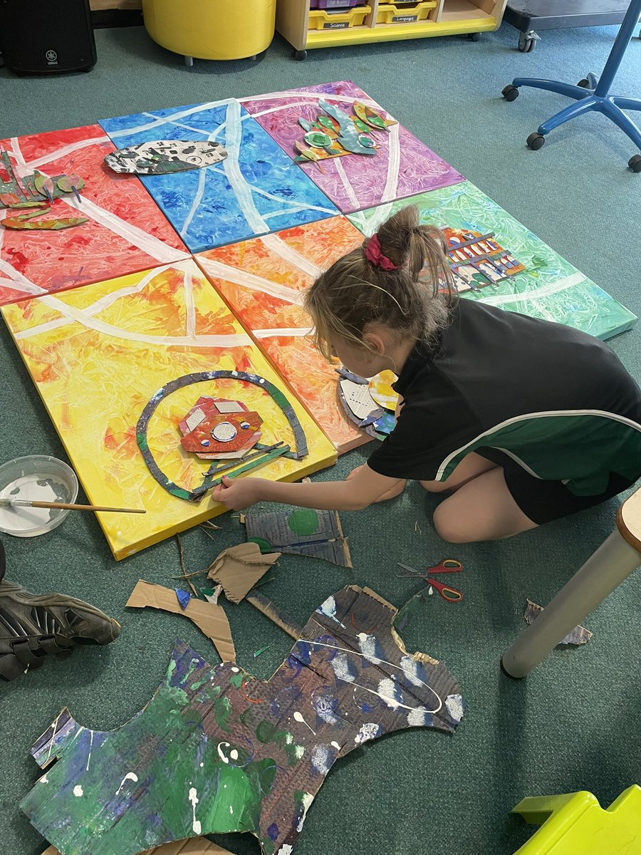 artworksedu's tweet photo. We finished! What a treat to be part of this project with @ArtRoundhay as they celebrate @leeds_23 the children have been amazing and I can’t wait to see it up on display! https://t.co/jraXnEMCfA