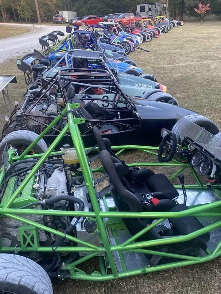 DapperEight's tweet image. 