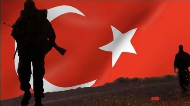 Ersoycoskun5's tweet photo. #GüçlüTemadGüçlüAstsubay
#OylarTazminata 
Görev yaptık gündüz gece,
Geçti yıllar böylece,
Unutulmaz emeklerimiz, unutuldu sessizce,
Pas tuttu artık kalbimiz, tutulmayan sözlere...
Ne kadar sahipsizmişiz, meğerse...
Herkesin bayramı mübarek olsun.
@DurgenHamza https://t.co/vuWe9Wc1XC