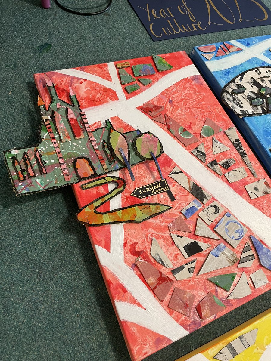 artworksedu's tweet photo. So lovely close ups @ArtRoundhay @leeds_23 https://t.co/g3EQx2Mlu4