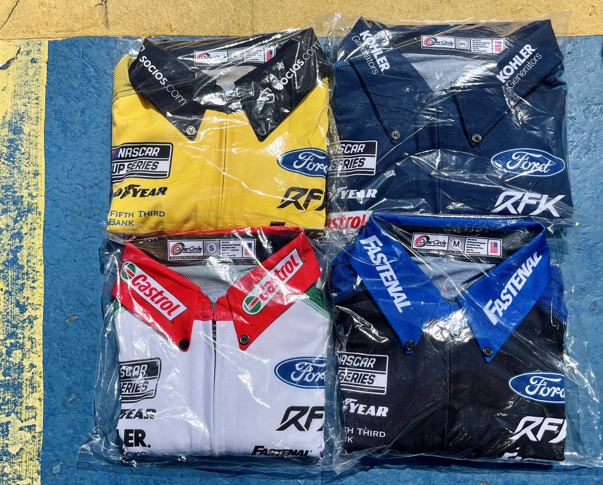 RacingAmerica's tweet photo. 🚨 50K GIVEAWAY! 🚨

Last week we hit a big milestone on Twitter and we’re celebrating with a giveaway! Want to win this @RFKracing prize pack? ✍️ 

1️⃣ Follow @RacingAmerica &amp; @RFKracing 
2️⃣ Retweet this post &amp; tag a friend!
3️⃣ One lucky winner picked at random next week! https://t.co/qDh2hoJHMN