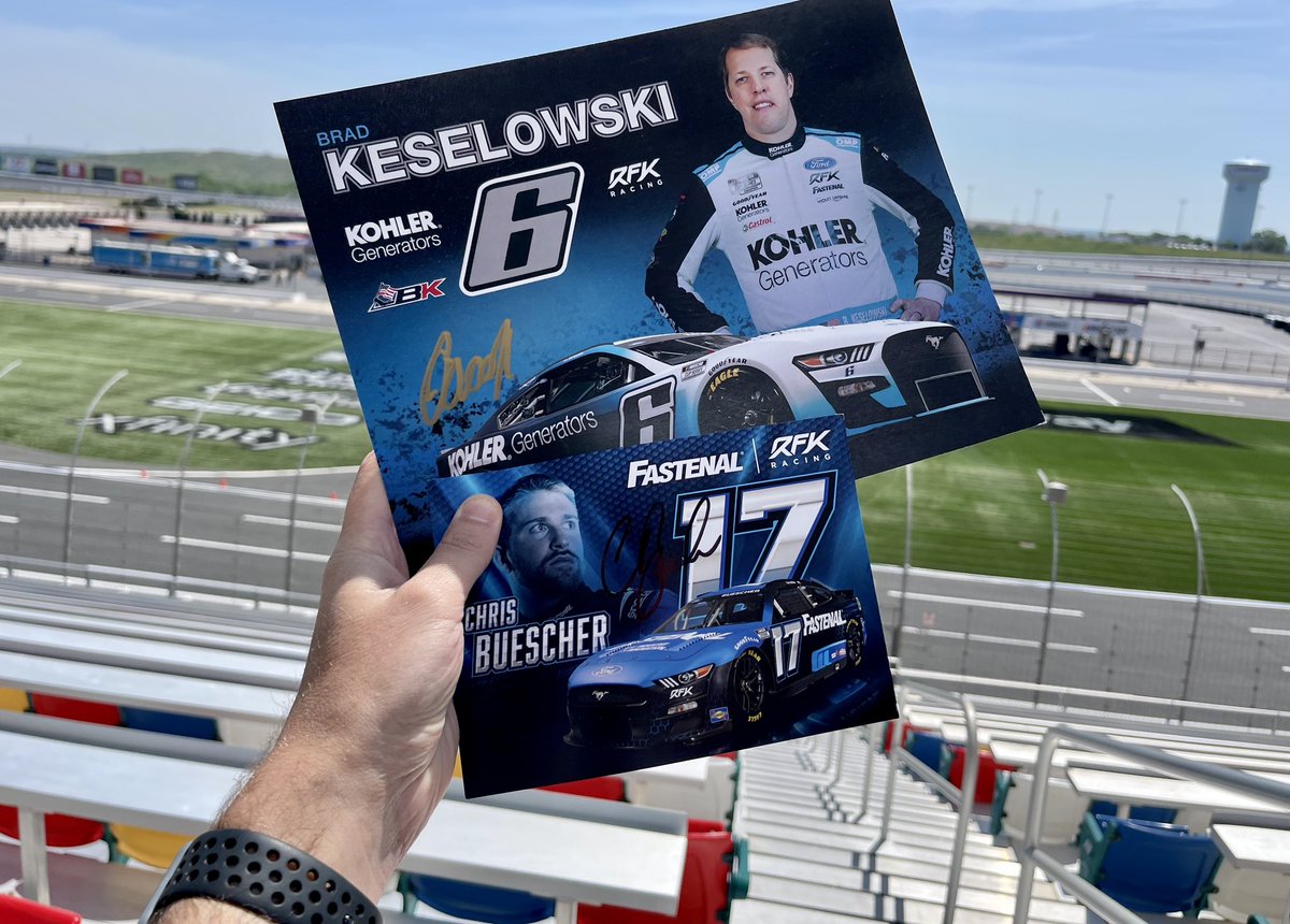 RacingAmerica's tweet photo. 🚨 50K GIVEAWAY! 🚨

Last week we hit a big milestone on Twitter and we’re celebrating with a giveaway! Want to win this @RFKracing prize pack? ✍️ 

1️⃣ Follow @RacingAmerica &amp; @RFKracing 
2️⃣ Retweet this post &amp; tag a friend!
3️⃣ One lucky winner picked at random next week! https://t.co/qDh2hoJHMN