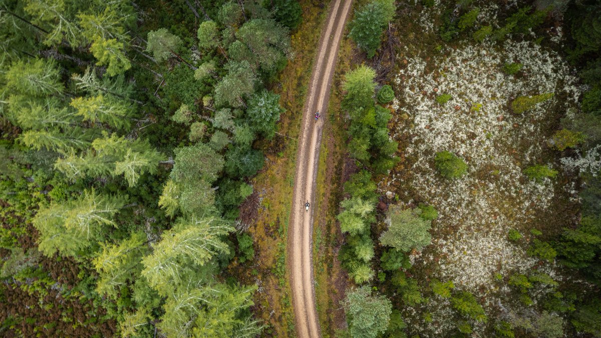 reizkultur's tweet photo. Good chats today with @StuartKenny &amp; @BL6John about 'Bikepacking Scotland'. Less than a month to go till the book is launching on 18 May. I have a few talks lined up in Germany &amp; Scotland - if you're interested, please check my website for more information https://t.co/U0xHSCn53t https://t.co/8IKAFybiv2