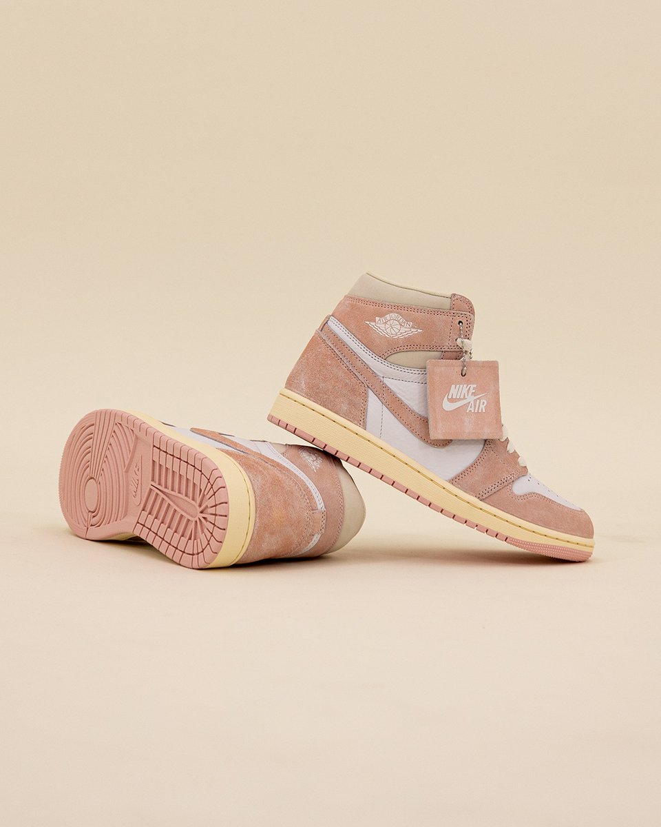 topsnbottomsusa's tweet photo. Get ready to add a pop of color to your sneaker collection with the AIR JORDAN 1 High OG “Washed Pink” 👟💕 \
#Jordan #Jordan1 #HighOG #WashedPink #airjordan1 #jordan1
#jordan1s #jordandepot #jordan1love #jordan1high #jordan1retro #sneakerhead #nike #jumpman23 #washedpink https://t.co/zuyM7XbtYb