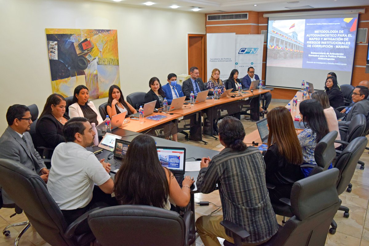 CFN_ECUADOR's tweet photo. El equipo de Prevención y Cumplimiento Institucional de la CFN acudió a talleres impartidos por la @SPPA_EC como parte de la Fase 4 de la implementación de la Metodología #MAMRIC, que busca que las entidades públicas identifiquen, valoren y mitiguen riesgos de corrupción. https://t.co/RYO9XXcJKm