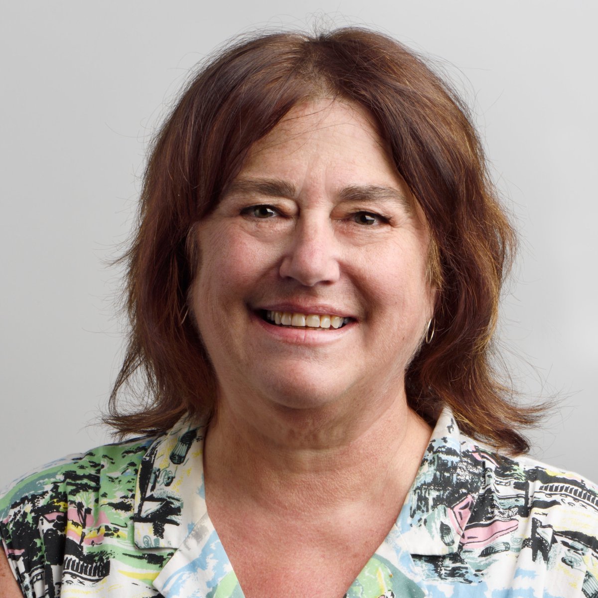 Après un parcours exceptionnel de 34 ans à la fqcc.ca, Louise Gagnon, directrice de Communications Camping Caravaning, prend sa retraite. Elle a mené des grands projets et son bébé, le Magazine Camping Caravaning est un incontournable au Québec. #ccmag #fqcc