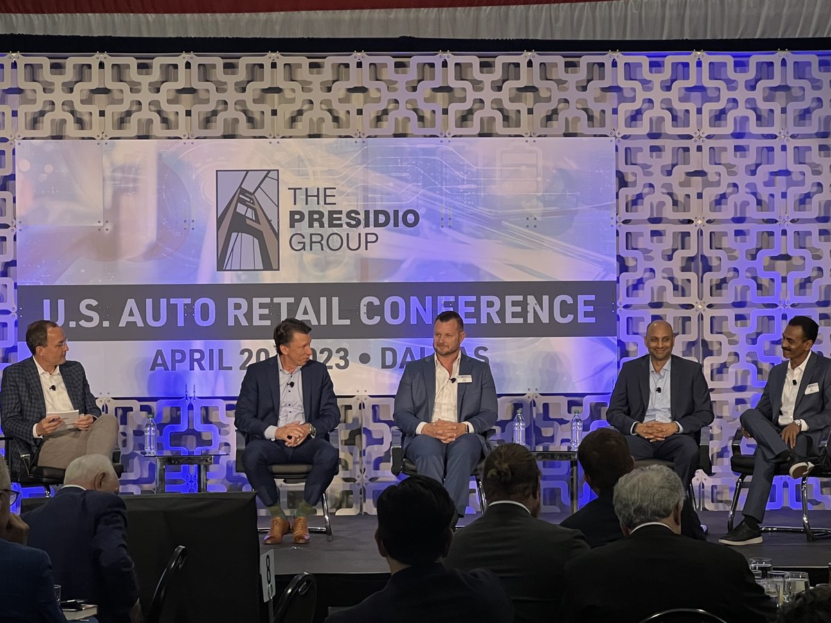 Tekion's own @JayVijayan was invited to speak today at the Presidio Group's US Auto Retail forum in Dallas. Jay spoke with an esteemed panel about the increasing digitization of automotive retail. Everyone agrees, the future of our industry is exciting! #presidioforum #Tekion
