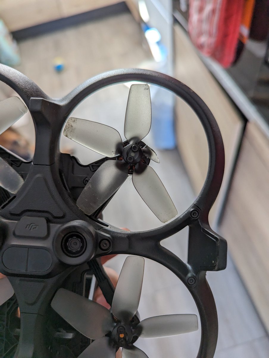 MarkyBuilds's tweet photo. First fatality from my very first Manual flight using the DJI avata😬😬 new props ordered #FPV #DJIavata #drone https://t.co/tFAg6CYQcj