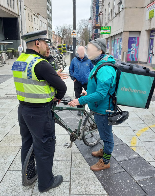 cardiffcouncil's tweet photo. Our City Centre Wardens teamed up with @SWPCardiff to enforce the no-cycling rule along Queen Street.
This year:
✅Nearly 400 cyclists stopped
✅Nearly 100 stolen OvoBikes seized
✅Over 25 fixed penalty notices issued
✅Over 10 Sec 59's issued to electric scooter riders
#OpCastor https://t.co/474PKFXcnp