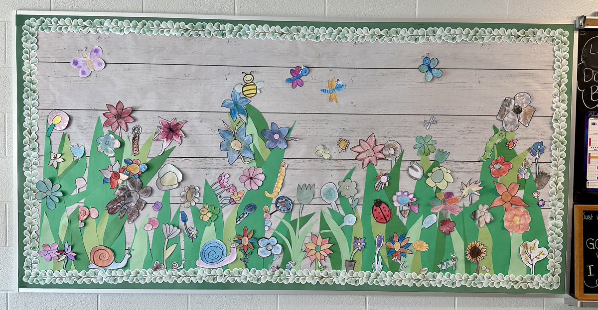 heyitsherring's tweet photo. Regardless of the weather, the flowers are always blooming in our classroom 🌸🌷🐛🐞 Thanks to our buddies for the help! @MrQClass @SMCDSB_SCE https://t.co/YIvPMDdFI3