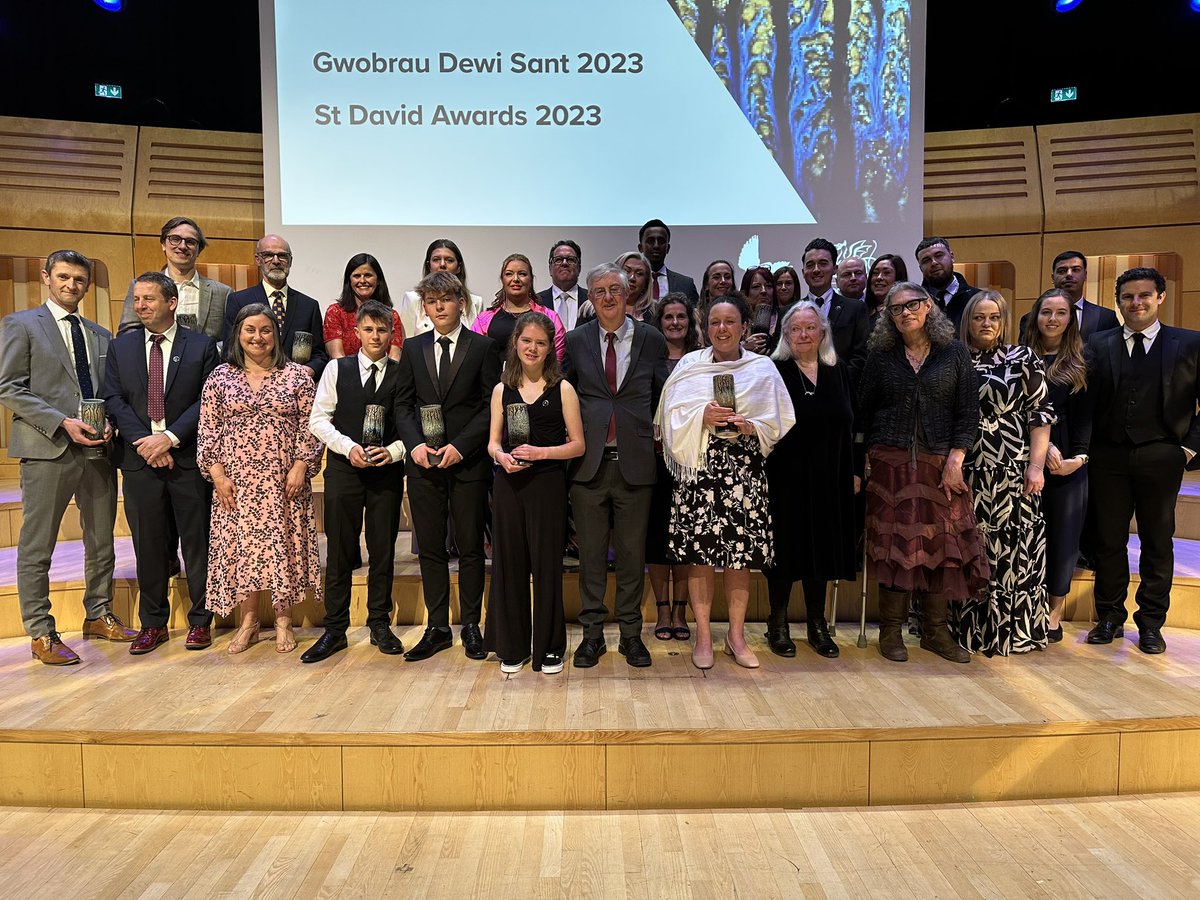 First Minister and all of the 2023 St David Award winners.