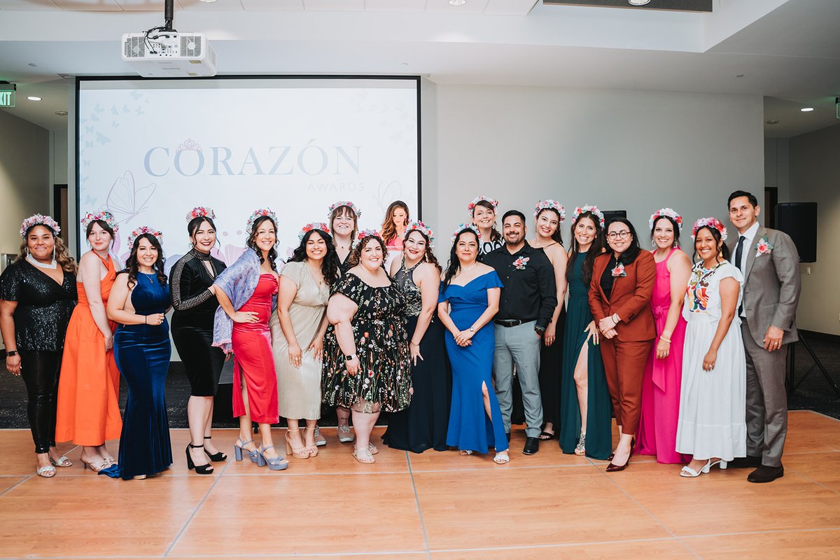 Con Mi MADRE tweet media