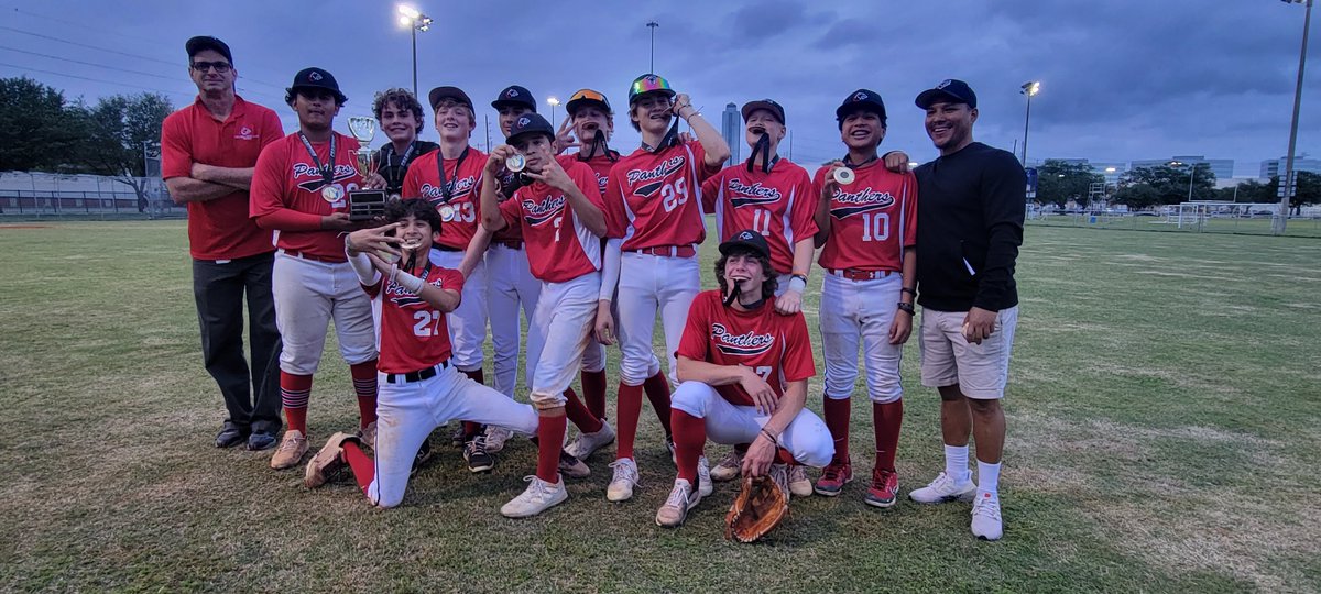 Panther_Proud's tweet photo. 8th grade Panther Baseball team captures District Championship for the first time ever!! Congrats to Coach Jimenez and our 8th grade Panthers!! #ExcellenceInAthletics #EveryKidEveryDay #CatsInAction @PaulaHisd @CMtzHTX @denisewatts75 @HISDSupe @HISDMiddleSchls @HoustonISD https://t.co/KZZhSlR4P2