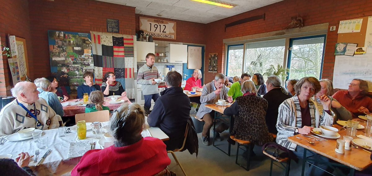 🍛 Zondag 23 april is er weer een Spoortuinmaaltijd. Heerlijke tajine! Zowel vegetarisch als met kip. Aanmelden via spoortuinmaaltijd@gmail.com. We eten om 18:00. Wees welkom!