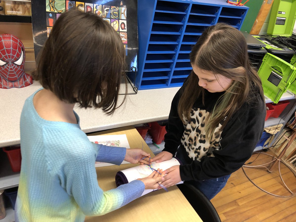MrKSDyck's tweet photo. Grade 5/6s @PortWellerPS also coloured messages of #Encouragement to accompany their letters &amp; then rolled them &amp; tied them up with the blankets. We also completed #BlanketsOfHope’s #Kindness workshop today and introduced students to a 21-day kindness challenge. @boh_nonprofit https://t.co/FVT9kI7Kr9