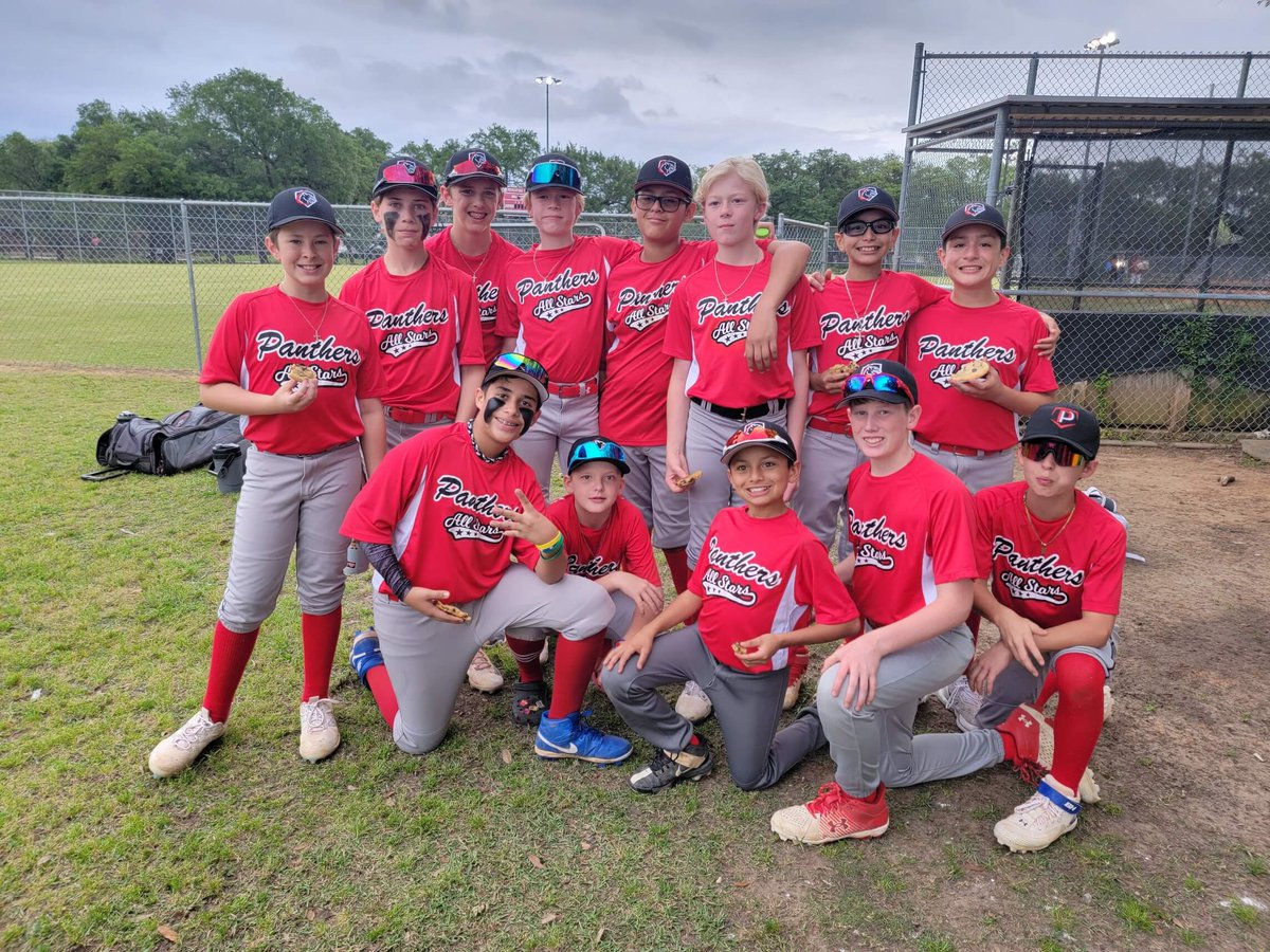 Panther_Proud's tweet photo. 6th grade Panther Cubs place 2nd in District. Great job "Come Back Kids!!" #ExcellenceInAthletics #EveryKidEveryDay #CatsInAction @PaulaHisd @CMtzHTX @denisewatts75 @HISDSupe @HoustonISD @HISDMiddleSchls https://t.co/4zZBvn5zFS