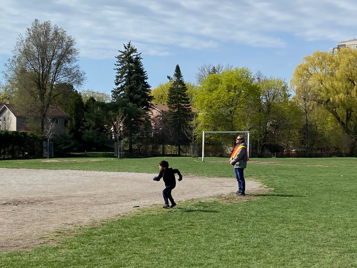 DPSSports_TDSB's tweet photo. Great day for Track and Field at Dallington PS. The junior students competed in 6 events. They were amazing. @Dallington_TDSB @TDESAA_TDSB https://t.co/2z6dltvZ9A