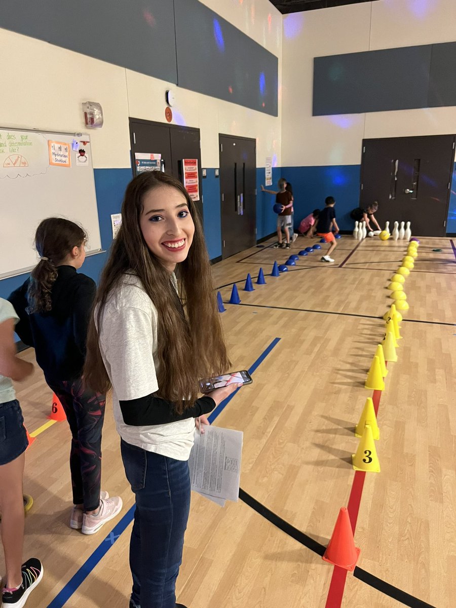 SRoohms's tweet photo. A Fabulous Fellows Field Day! https://t.co/3GfUAzIUgi