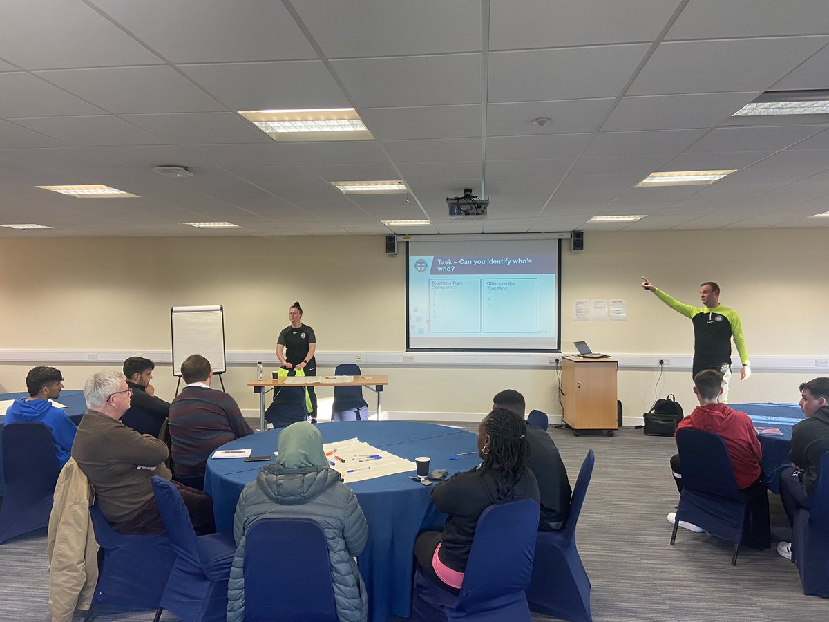 NRCFAREFDEV's tweet photo. Great to deliver another one of our @FARefereeing Trainee Referee Support Workshops this evening 🤝

We love the opportunity to catch up with our new referees in smaller groups in order to discuss their progress to date. 

A really positive and engaging evening 👏

#NRCFAREFDEV https://t.co/FOrAp1dybP