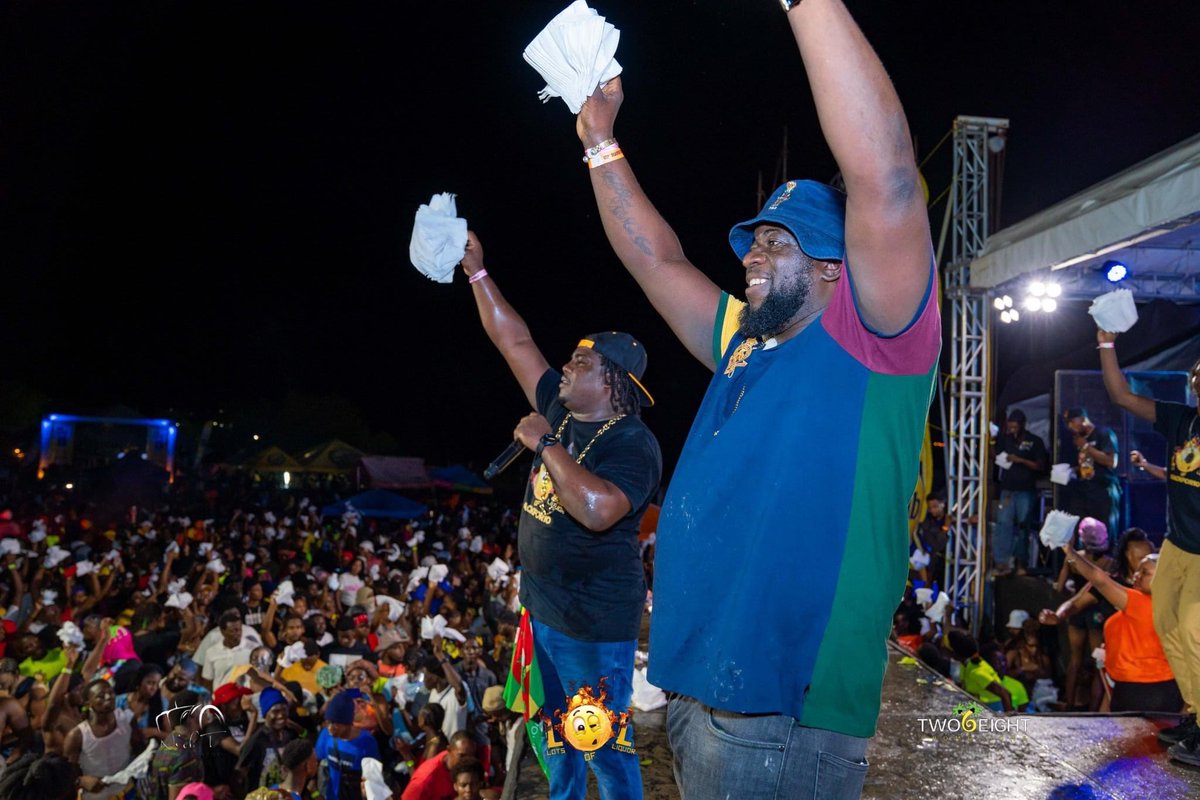 MarketinMachine's tweet photo. The Bouyon Invasion will be in FULL Effect๐จ!!
Early Bird tix drop 28th Apr ๐๏ธ available @thesourceco @ticketingevents
Battle Of The Crews ๐ฅ
#LOL #LotsOfLiquor #CoolerFete #BattleOfTheCrews https://t.co/SAst1VkF6g
