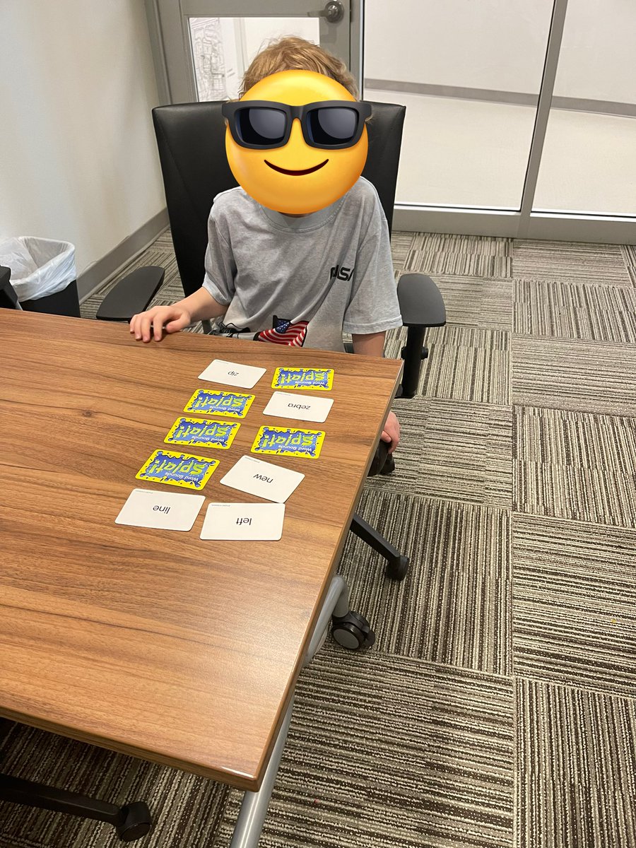 Practicing initial letter sounds with SPLAT! <a href="/NetZeroLee/">Richard J. Lee Elementary</a> #coppellmli