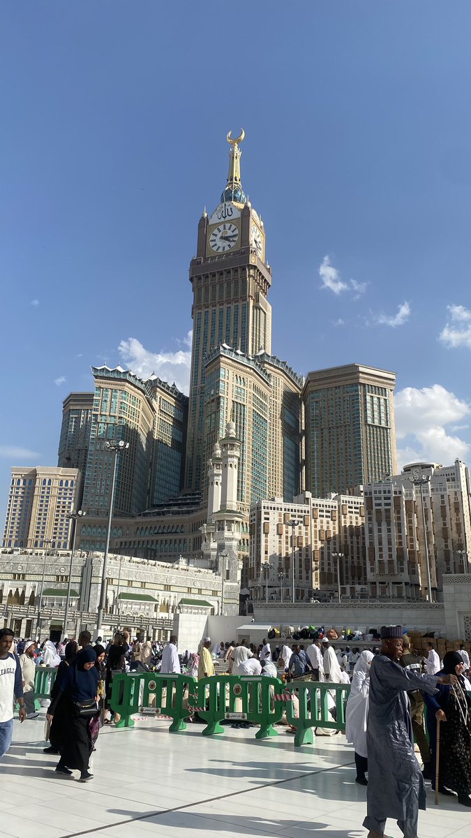 mhogsade_'s tweet photo. Ramadan 2023 what a pleasure 🇸🇦❤️

May we live to see the next inshallah. 

Eid Mubarak!! 🤲🏿 https://t.co/xHpvEdGBSW