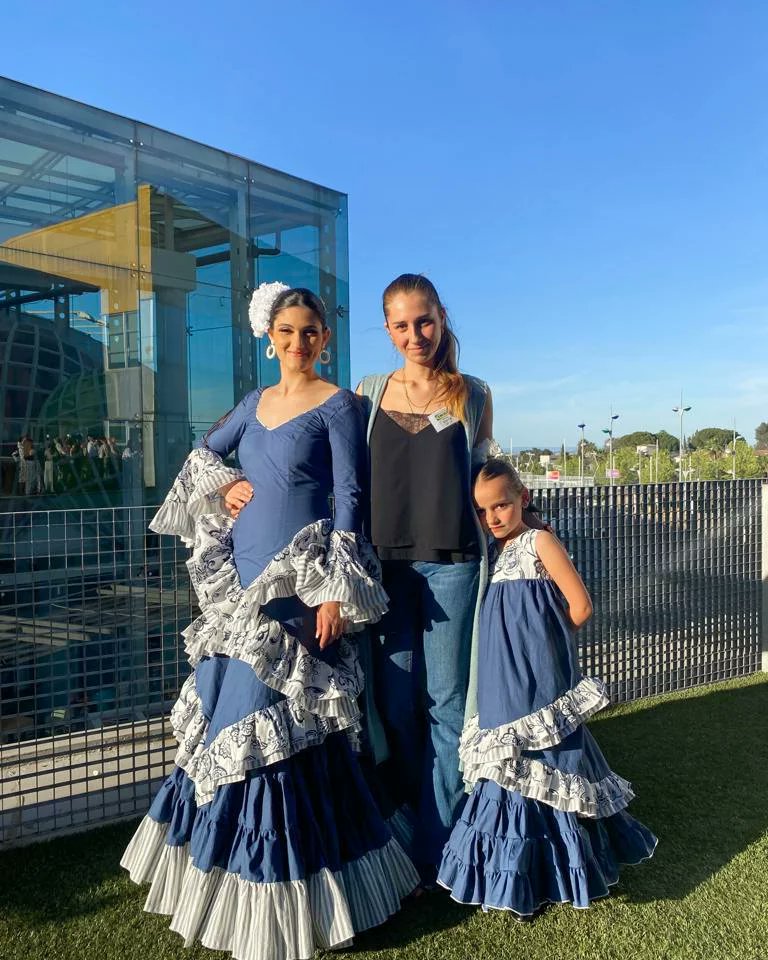 _pilarmc's tweet photo. Necesito un favor🙏
Mañana se cierran los votos y estamos muy cerquita, si dejáis un mg en la última foto con este vestido sería de gran ayuda, graciaaas❤️🍀🍀
Vestido hecho con tres sábanas y dos colchas de Ikea
https://t.co/mpDmUDARkt https://t.co/79j3skHMsQ