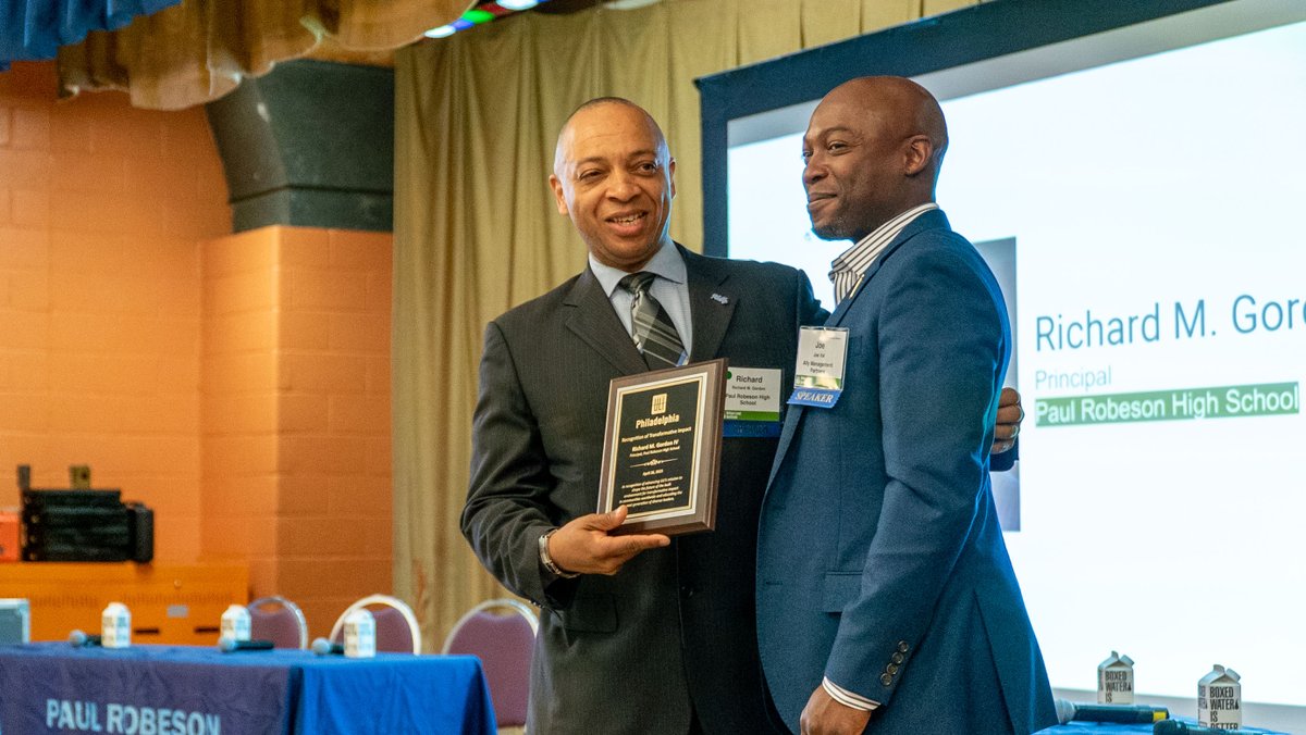 👏 Congratulations to Principal Richard M. Gordon IV, three-time National Principle of the Year, presented with a Recognition of Impact plaque by the @ULIGlobal  Urban Land Institute (ULI).

#communityimpact #westphiladelphia