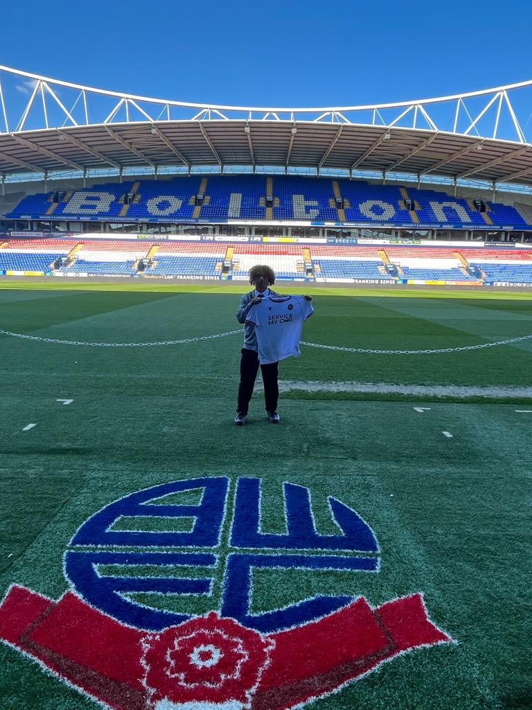 SpottedBy99's tweet photo. We are delighted U14 player Avian has officially signed with @OfficialBWFC 
Avian was an early user of the Spotted By app, and more recently played in some of our showcase games. Everyone at Spotted By is proud of you 👏🙌⚽️ #football #Bolton #academy https://t.co/LRk3xPAZoJ