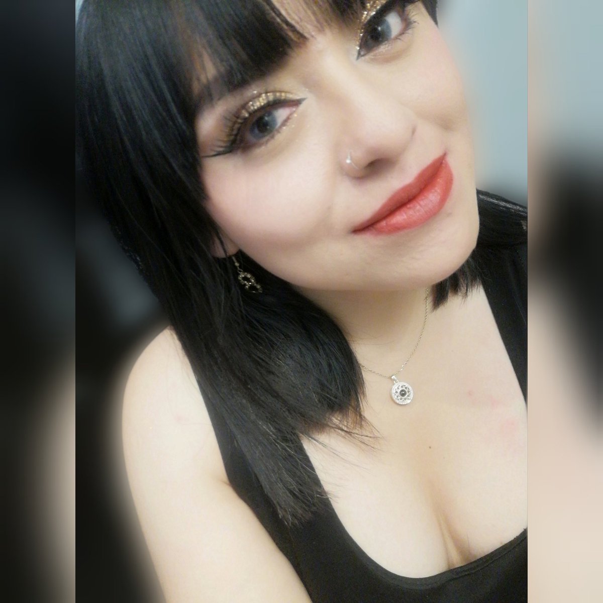teffa24love's tweet photo. #NuevaFotoDePerfil
🥰🙈❤️"No hay nada más verdaderamente artístico que amar"❤‍🔥❤‍🔥🥰🙈 V.v
#amorypaz
#juntosforever https://t.co/Q31ouvkLbg
