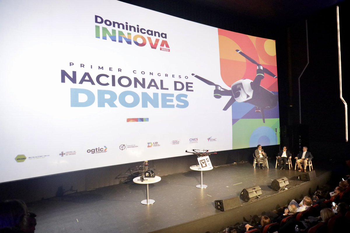 OGTICRDO's tweet image. Un evento nunca antes visto en la República Dominicana, 🇩🇴 el primer Congreso Nacional de Drones #DRoneTech2023, en el marco de la celebración de la innovación en #DominicanaInnova2023.

Muy pronto los drones se convertirán en el nuevo protagonista de la aviación en RD.