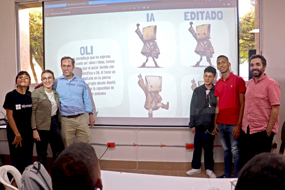 FunCarvajal's tweet photo. Cerramos #Hackaton de #Quidlab y @Bancomundial #Cali, con la premiación al grupo de jóvenes ´Los 4 Fantásticos´ con la #Historia ´Él tiempo en tus manos´.
@worldvision @Comfama @InnpulsaCol
#IWOKA #dkkimfoundation @sidocfundacion
@SaldarriagaConc @UnitedWayCO
#EvokeColombia https://t.co/WOAu4uwW5u