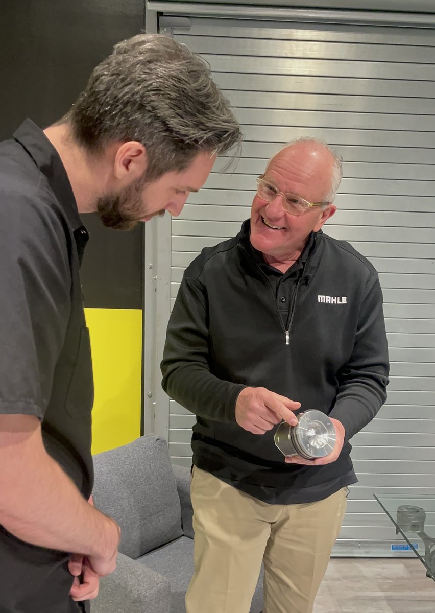 BTS with Tim and Mike from @MAHLE_AM_NA from their visit today. Stay tuned for full Q&A videos on our YouTube soon! 📽️👀

#xdpdiesel #mahle #mahleaftermarket #pistons #enginebearings #enginegaskets #pistonrings #turbochargers