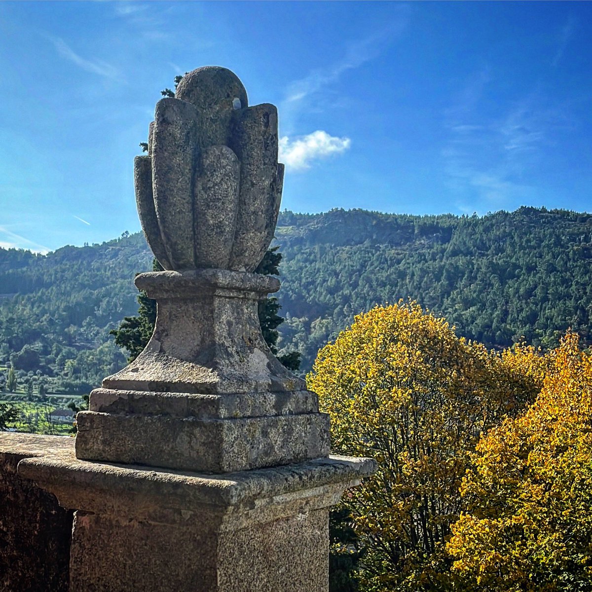 DuarteCrispim's tweet photo. #castelodevide 
Hotel Sol e Serra 

#alentejo #alentejolovers #portalegregram #castelodevide #percursospedestres #historia #portugal https://t.co/yhjl02evIc