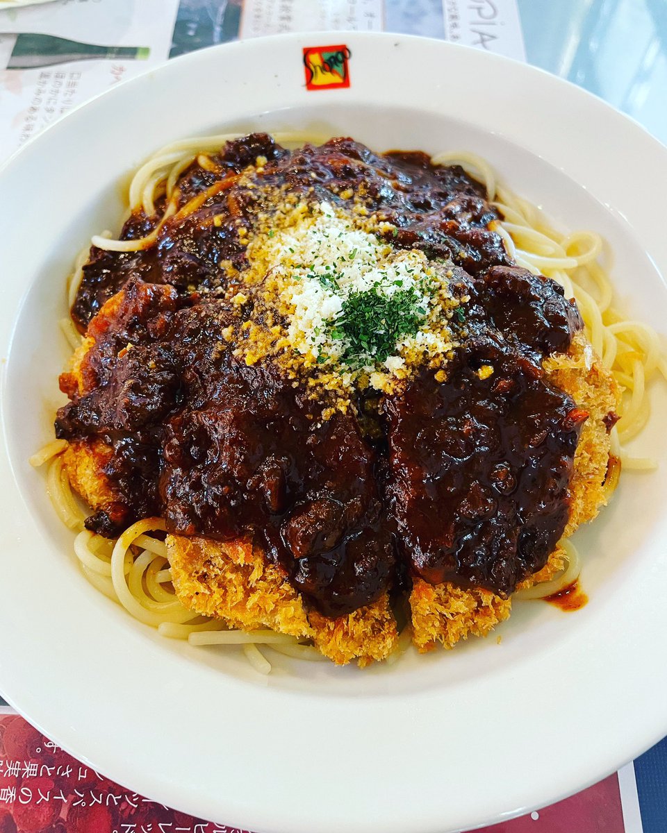 ossam314's tweet photo. 伊勢崎シャンゴ！　コンビニの駐車場で転倒していたおばあさんの介助して腰を痛めた自分へのご褒美^ ^ https://t.co/JjkfN9weXg