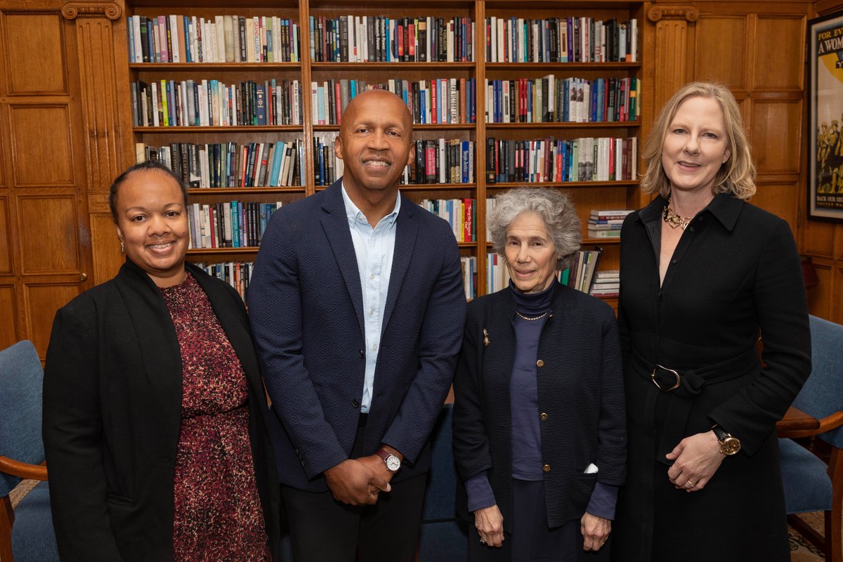 The Liman Center welcomed Bryan Stevenson, Director, Equal Justice Initiative, and recipient of President Biden's National Humanities Medal, who gave a moving speech on The Costs of Punishment. #26thAnnualLimanColloquium