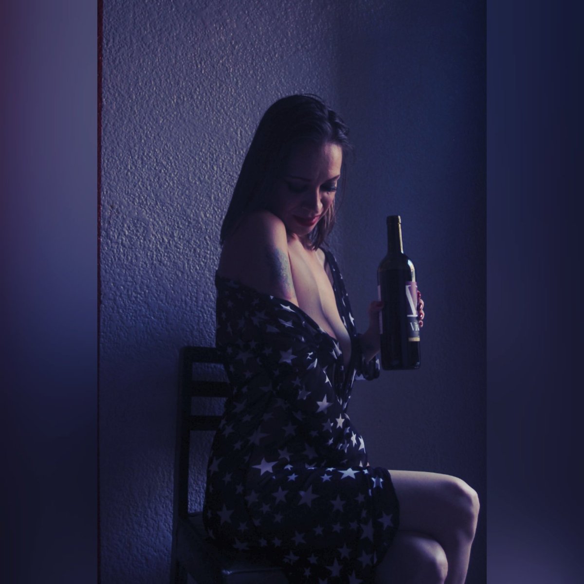 G1910703G's tweet photo. El erotismo es una de las bases del conocimiento de uno mismo,tan indispensable como la poesía 💜
#cherry #modelopetite #cdmx https://t.co/IGjE9Br5HQ