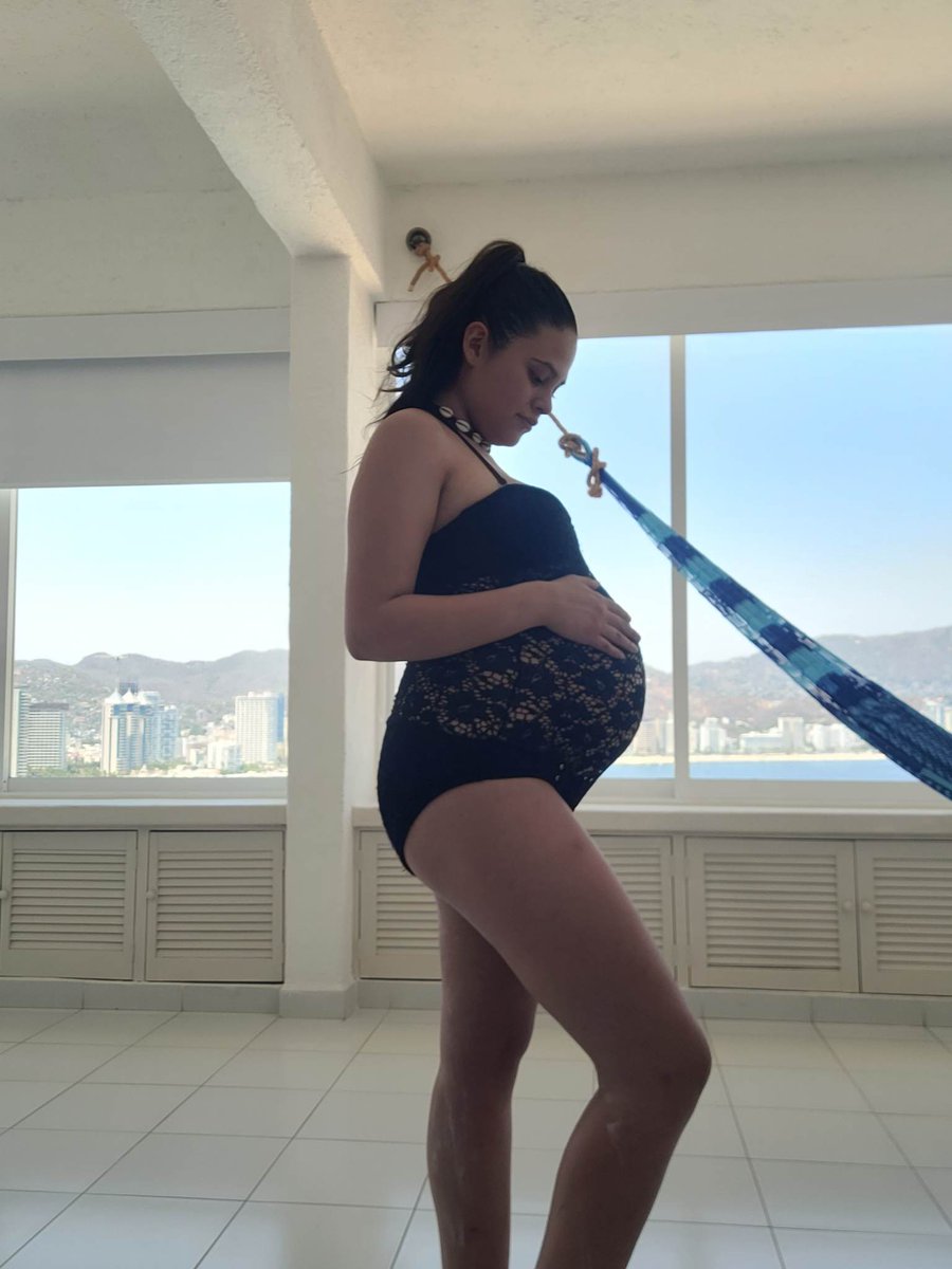 SabrinalLuna's tweet photo. Sí me da miedo esta estapa y al mismo tiempo me emociona. No sé cómo se comporte el futuro, pero estoy lista. 😍 Mientras, en mi hoy, estoy muy emocionada. https://t.co/4Pm1rhHPe5
