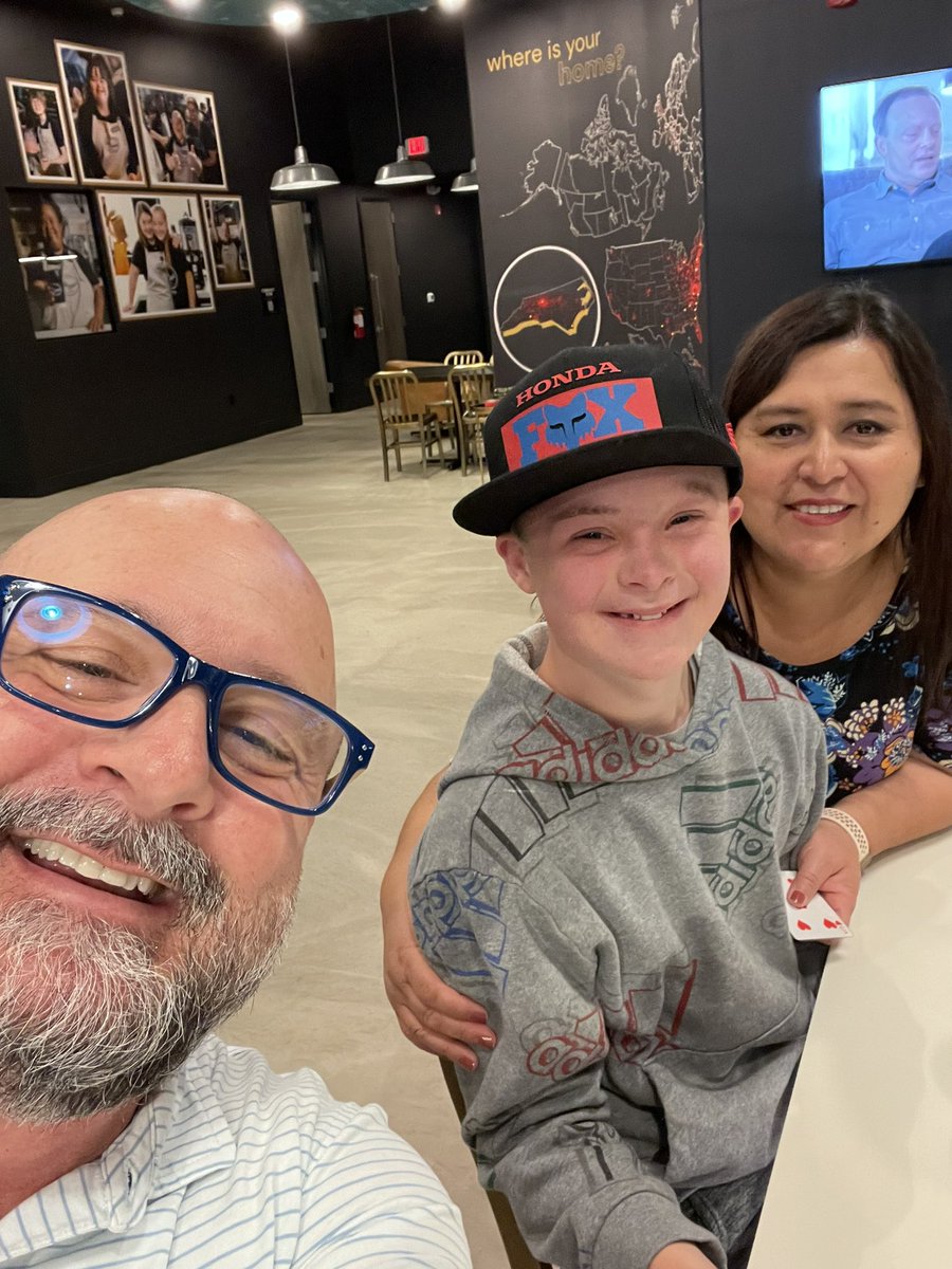 unifiedchamplhs's tweet image. Great day at Bitty &amp;amp; Beau’s Coffee Shop!