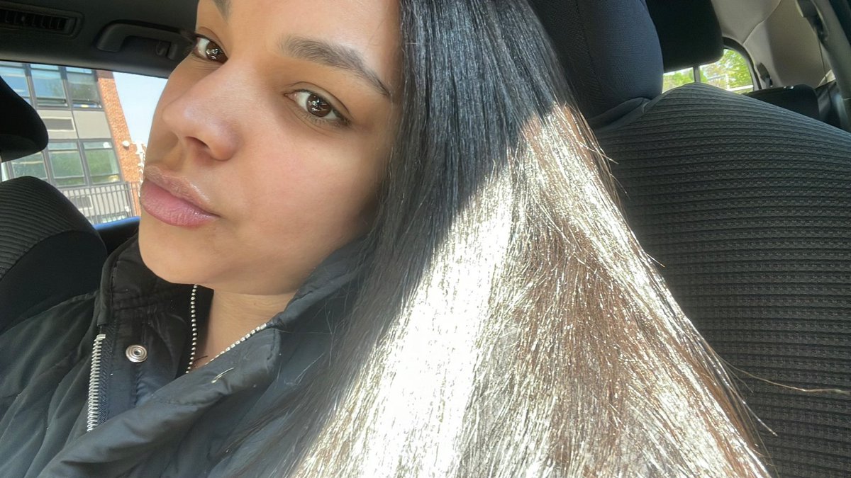 Lumi2296's tweet photo. Dejen de comprar tanto en SHEIN y compren su crema
para la Cara 💀🤣 #SinFiltros https://t.co/6L2jfgMZ3O