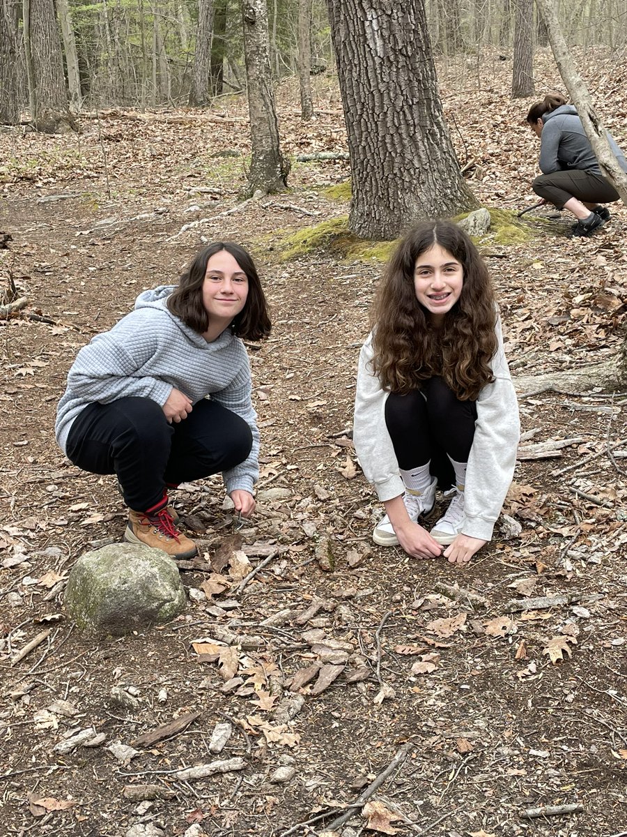 MrsRomond's tweet photo. Our class had such a wonderful time exploring the Fairfield Audubon Society’s ecosystem today! We got our hands dirty and got to hold tadpoles, newts, frogs and more! #Science #HandsOnLearning #WiltonWayCT #OutdoorExploration #Ecosystems #EnergyInEcosystems @WPSCMSocial https://t.co/qyhlURu6dj