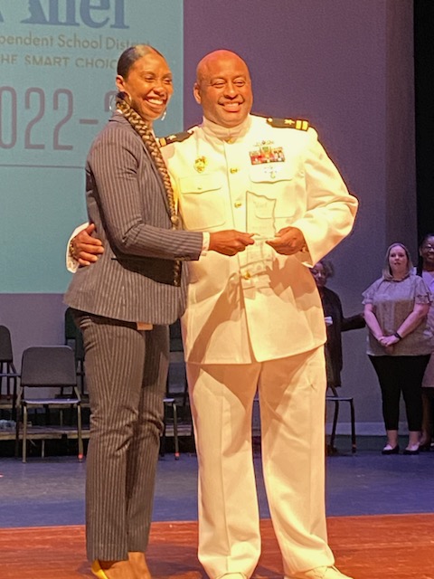 ATaylorHS's tweet photo. Way to go, LT!! 
#TOYFinalist #TOYTaylorHS https://t.co/yKpsEoK63s