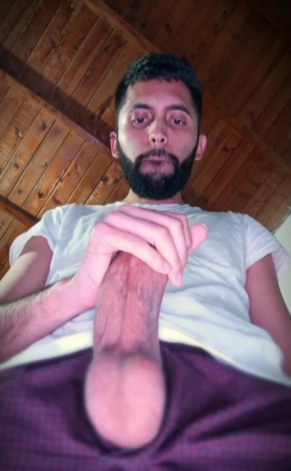 ?New video: watch now! ?

?Intense masturbation with spit before bed? [1080p] 

?https://t.co/Z6iAPwdfON?