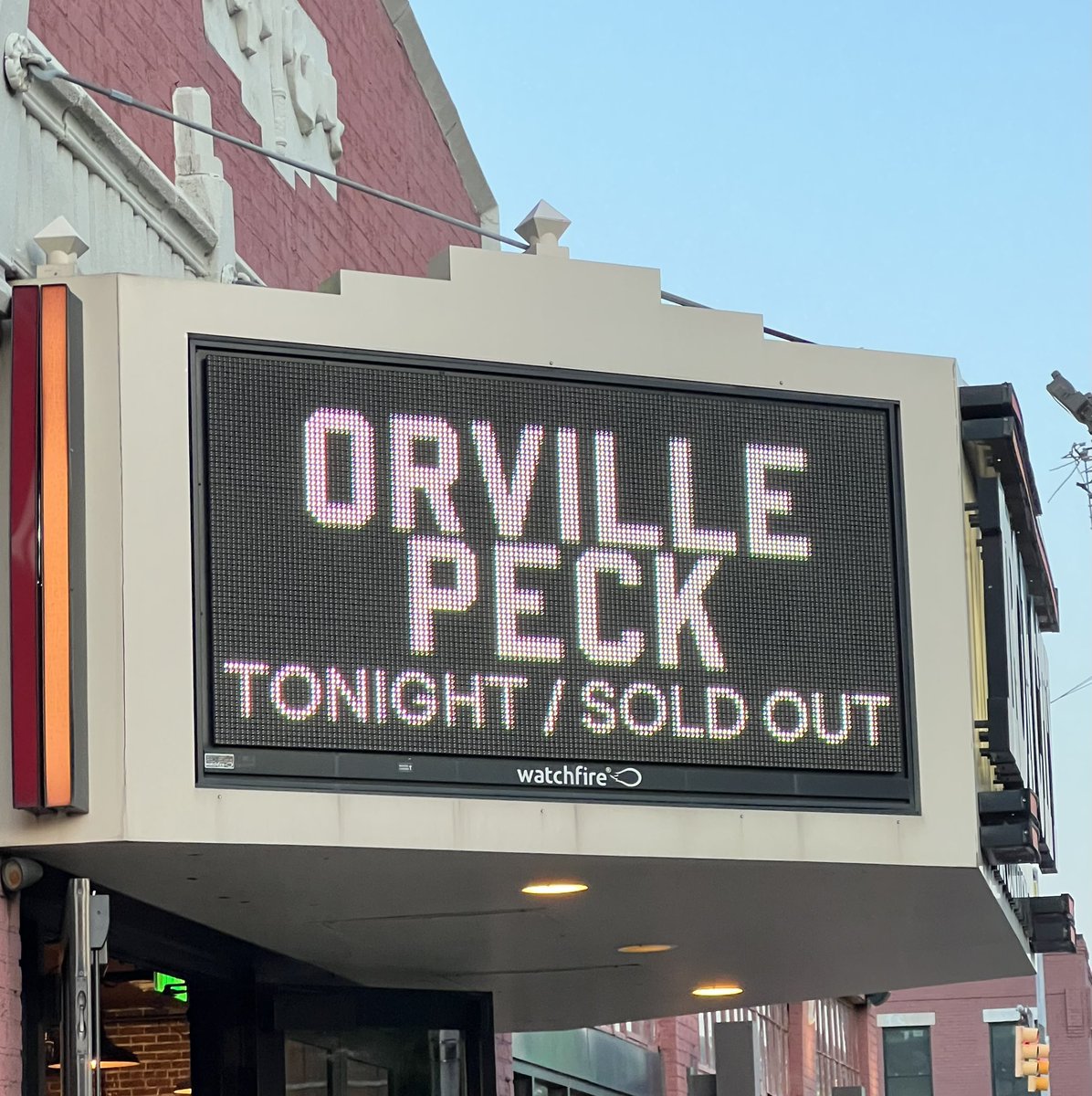 SteveLandrum's tweet photo. I feel sorry for everyone that is not here tonight. https://t.co/vr9VFM6kwx