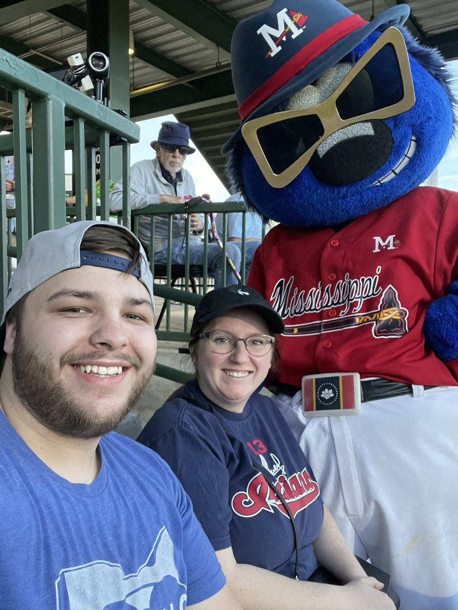 Zack SmallzZ 🦍⚔️ tweet media