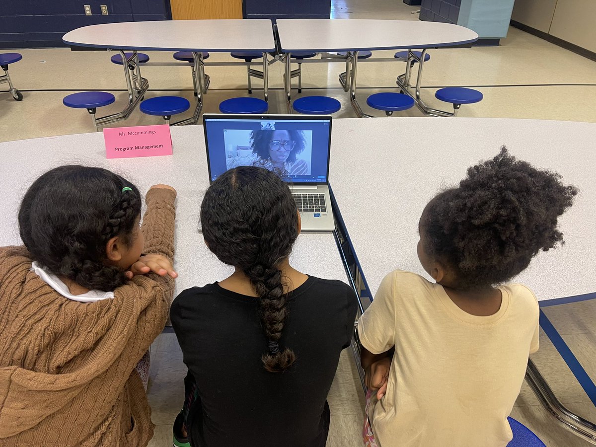 AlexiaCoutain's tweet photo. From Lawyer, to Fashion designers, artists, therapist, ASL teacher, health and wellness specialist. The girls learned that they can be anything they want to be if they work hard and believe! @FFES_PWCS @PWCSNews 💕 https://t.co/nBJYTMrt9b